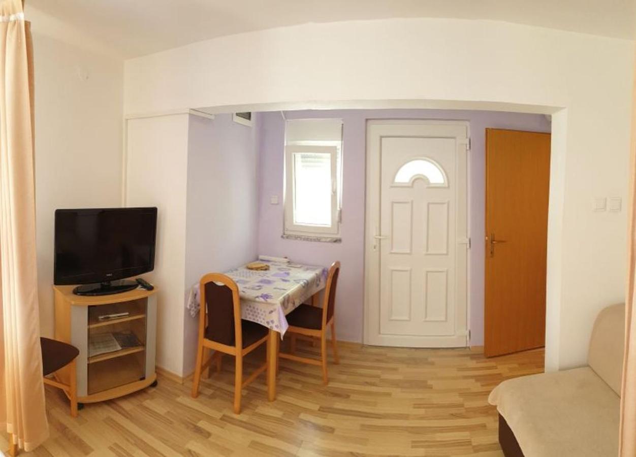 Apartments Andelic Свети-Филип-и-Яков Экстерьер фото